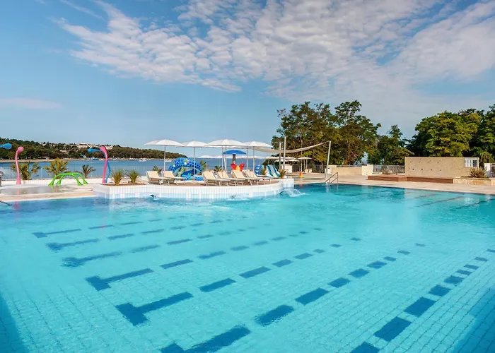 Valamar Lanterna - Adriacamps Campsite *